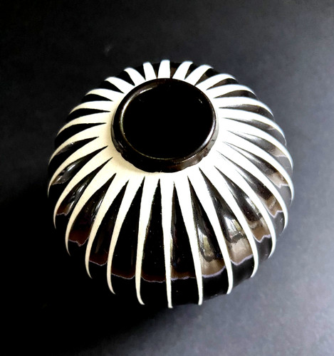 Stig lindberg domino vase for - domino,