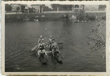 OLD PHOTO - VINTAGE SNAPSHOT - LEISURE PEDAL ROWING CATAMARAN BOAT -BOAT