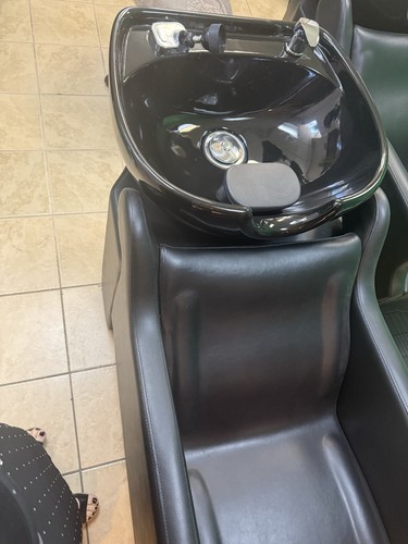 Black salon shampoo backwash - shampoo,