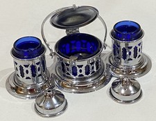 Salt & Pepper Cruet Set Silver