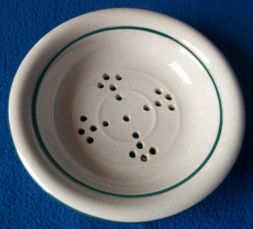 Wemyss pottery drainer - wemyss,