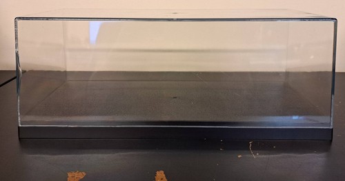 Triple acrylic display - triple, 9