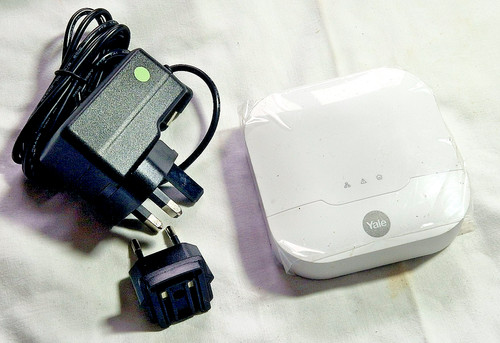 Yale smart alarm hub - smart,