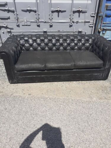 Vintage black chesterfield - vintage,