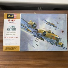 REVELL B-17 Flying Fortress