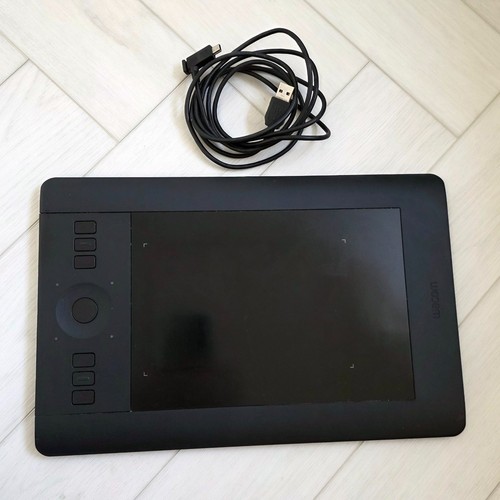 Wacom intuos pro small - wacom,