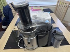 JE2106 1200W 2-Litre