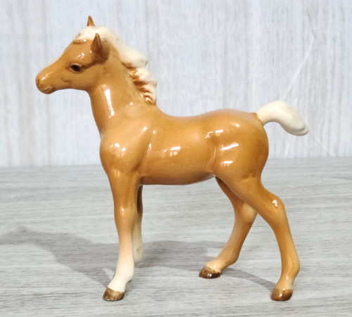Beswick medium palomino foal - beswick,