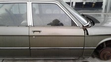 RIGHT FRONT DOOR BMW 5 SERIES E12 1979 GREEN 30