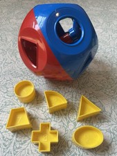 Tupperware Vintage Shape O Ball Sorter Toy Red/Blue/Yellow