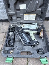 Hikoki NR90GC2 First Fix Gas Nail Gun with 2 Batteries and Charger