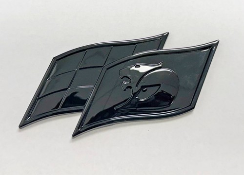 Holden hsv racing emblem badge - holden,