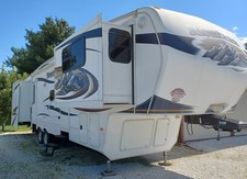 2011 Keystone Montana 3750FL
