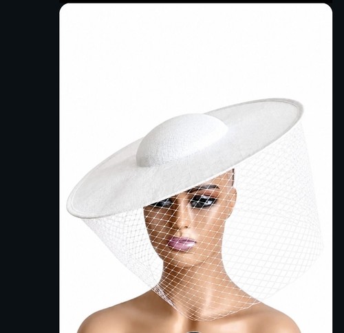 Elegant white fascinator - white, hat