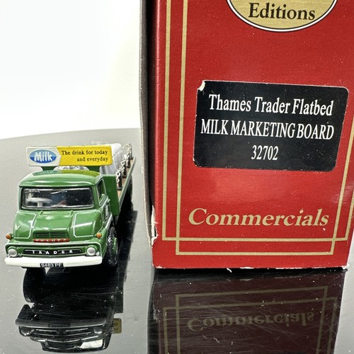 Efe 32702 thames trader - 32702,