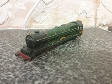 OO GAUGE HORNBY TRIANG GREEN