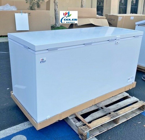 New solid top lock chest - new,