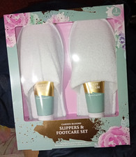 Womens Slippers Footcare Set