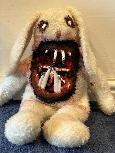 Big mouth horror - horror, bunny