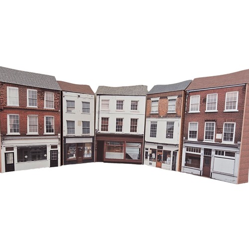 Gauge low relief town - gauge,