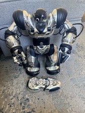 WowWee Robosapien X humanoid