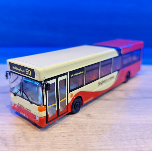 Corgi om44706 dennis - corgi,