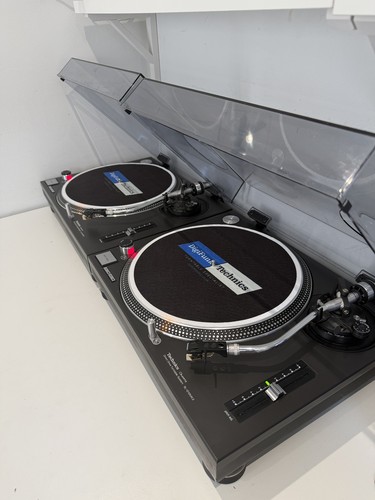 Technics 1210mk2 turntables - technics,