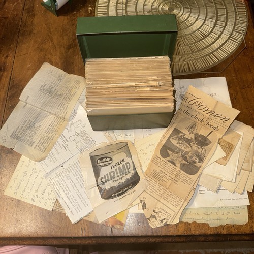 Vintage tin recipe box - vintage,