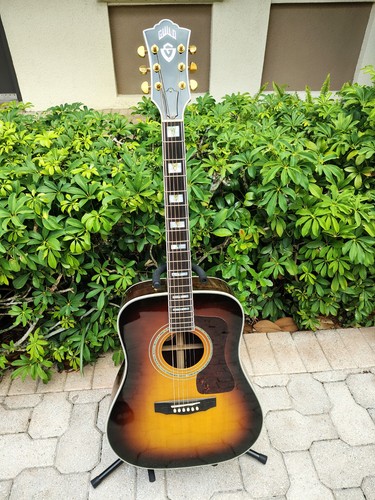 Guild usa 55 antique - ,