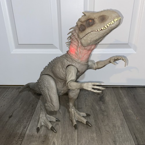 Jurassic world indominous - jurassic,