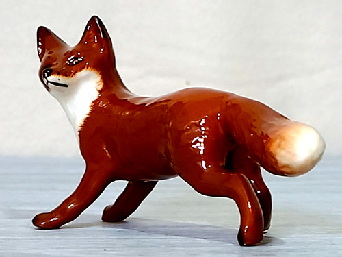 Beswick vintage small fox - vintage,