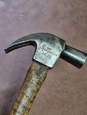 Vintage GARRINGTON 16oz Claw Hammer Carpenters Claw Hammer