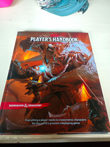 Dungeons dragons player s - dungeons, player’s