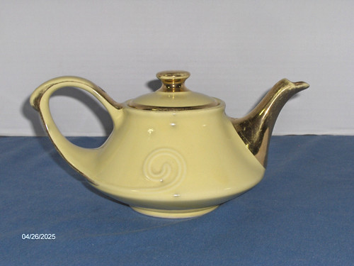 Vintage aladdin yellow teapot - vintage,