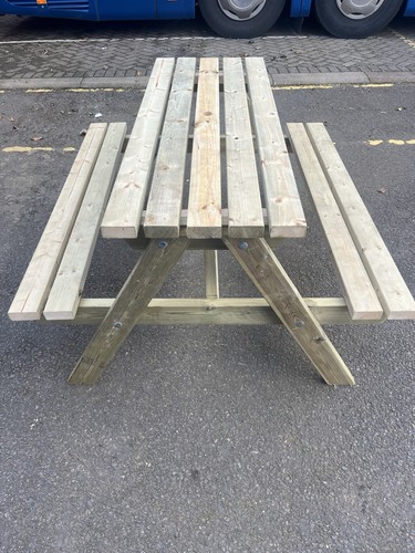 Heavy duty pub benches - 10, x