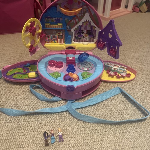Polly pocket funfair - polly, backpack