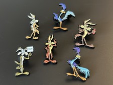 6 x Road Runner Cartoon Pin Badges Brooch Wile E. Coyote Beep Beep Looney Tunes