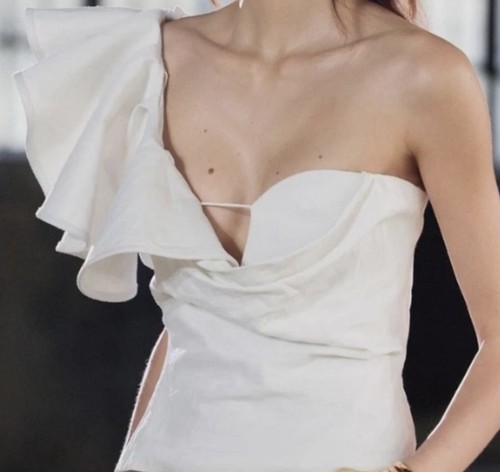 Bnwt zara voluminous - zara,