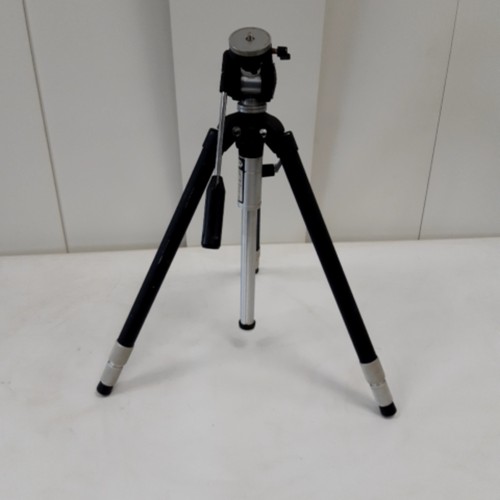 Slik tripod with pan - pan/tilt, head