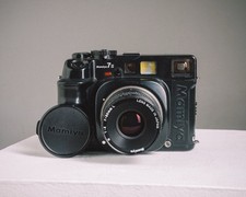 Mamiya 7II 6x7 medium format rangefinder film camera with 80mm f4 lens