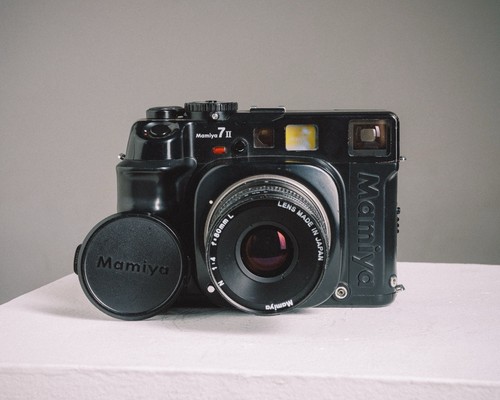 Mamiya 7ii 6x7 - mamiya,