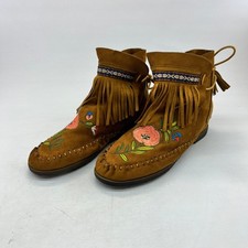 Ideal Shoes Camel Womens Suede