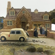 N Scale Gauge Countryside Village Hamlet Diorama Scene Locomotive Model Railway