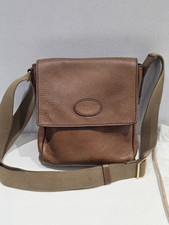 The Bridge Shoulder  / Cross