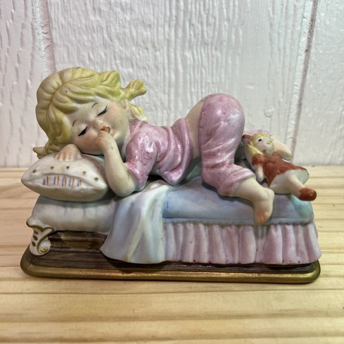 Vintage ceramic sleeping girl - sleeping,