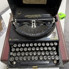 Vintage Remington Typewriter