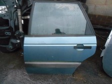 VOLKSWAGEN VW PASSAT B3 (MK3) 1990 NSR PASSENGER SIDE REAR COMPLETE DOOR BLUE