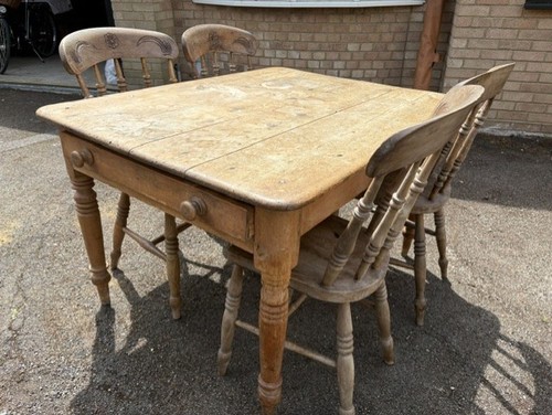 Solid pine dining table 4 - solid,