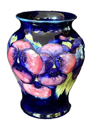 Moorcroft pansy flowers vase - pansy,