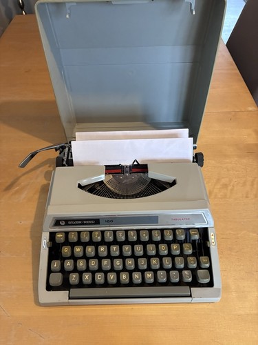 Silver reed typewriter 150 - reed,
